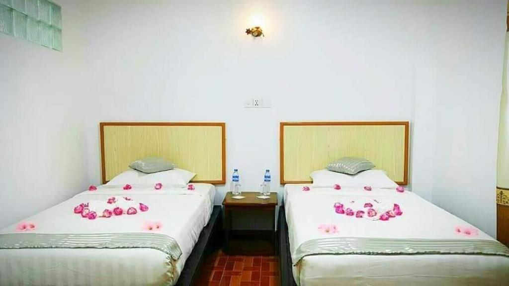 Golden Palace Hotel Hpa-an Dış mekan fotoğraf