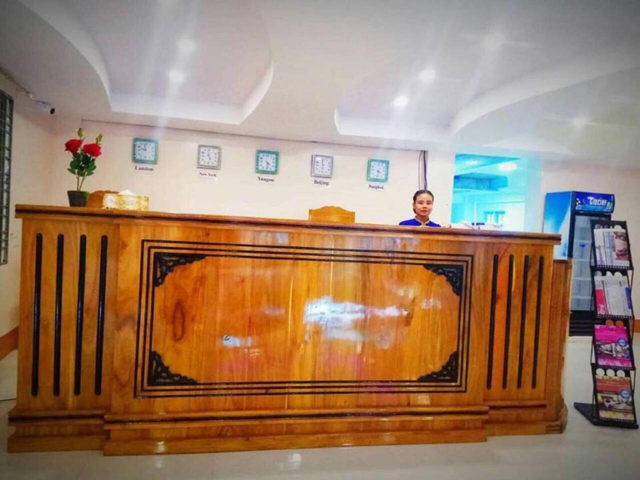 Golden Palace Hotel Hpa-an Dış mekan fotoğraf
