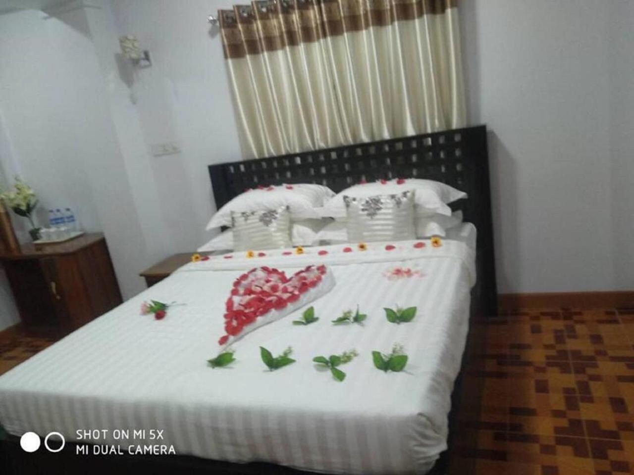 Golden Palace Hotel Hpa-an Dış mekan fotoğraf