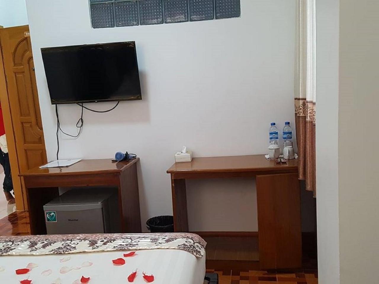 Golden Palace Hotel Hpa-an Dış mekan fotoğraf